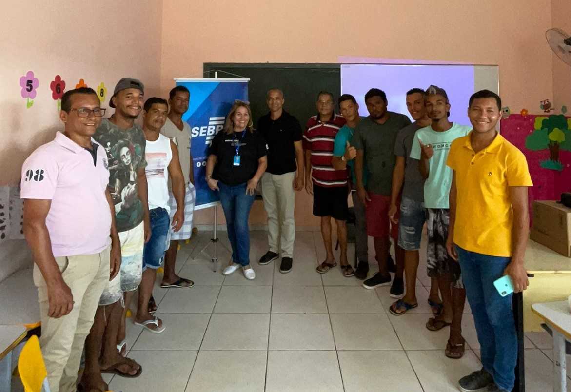 Camacã: Prefeitura e SEBRAE promoveram palestras para artesãos, artesãs e empreendedores de São João do Panelinha

